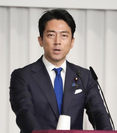 小泉氏、解雇緩和に言及せず　「自由化は全く考えていない」