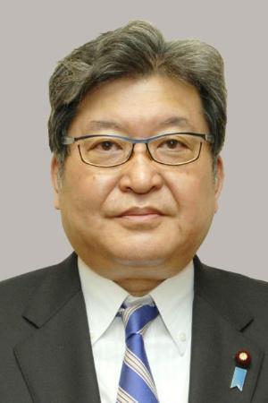 　萩生田光一氏