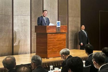 　東京都内で講演する石破首相＝２６日午後