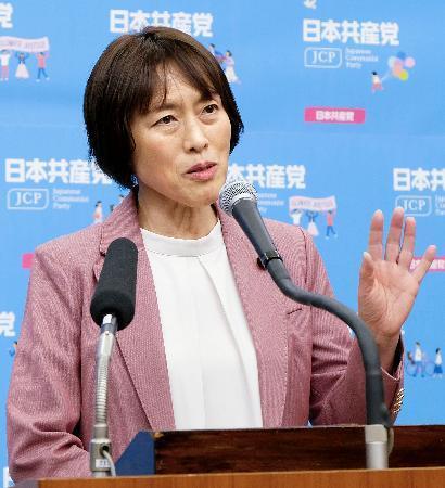 　記者会見する共産党の田村委員長＝１１日午後、東京都渋谷区の党本部