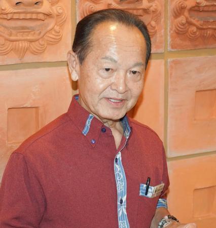 米軍交付金の代替支援を　名護市長、官房長官に要請