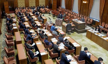 　政治資金規正法改正案などを巡り開かれた衆院政治改革特別委＝１５日午前、国会