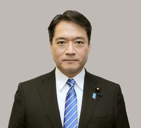 　尾崎正直氏