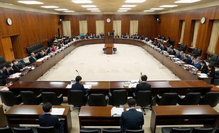 　参院憲法審査会＝３日午後
