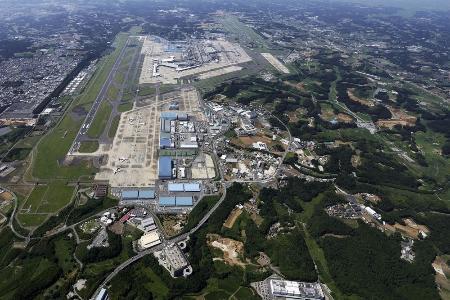 　成田空港