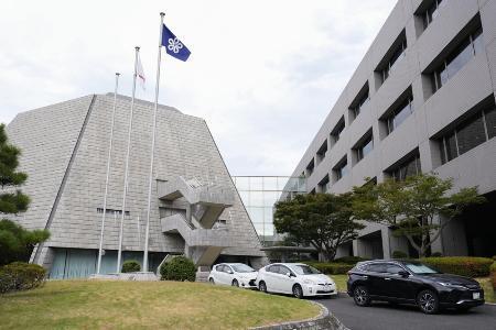 　福岡県議会棟