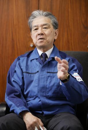 　インタビューに答える東電福島第１廃炉推進カンパニーの小野明最高責任者