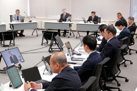 　原子力規制委の定例会合＝２８日午前、東京都港区