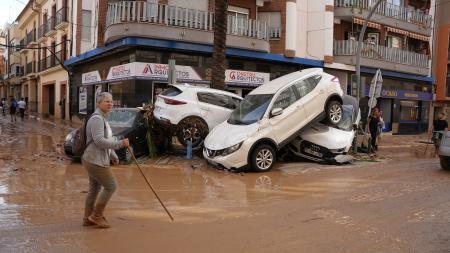 スペイン水害死者、１４０人に　「過去５０年超で最悪」