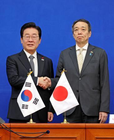 韓国の野党代表「日本に愛情」　ソウルで大使と会談