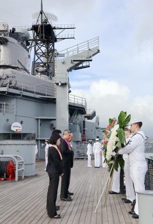 特攻機突入８０年、ハワイで追悼　戦艦ミズーリ、艦長孫ら平和訴え