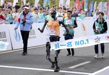 中国でロボットのスポーツ大会　８月開催、先端技術を発信