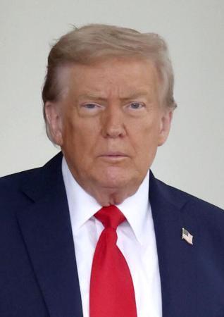 富豪疑惑で民主党大物捜査を　トランプ米大統領、追及回避狙い