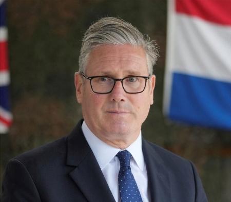 英、難民受け入れ厳格化 送還容易に、滞在者減狙う