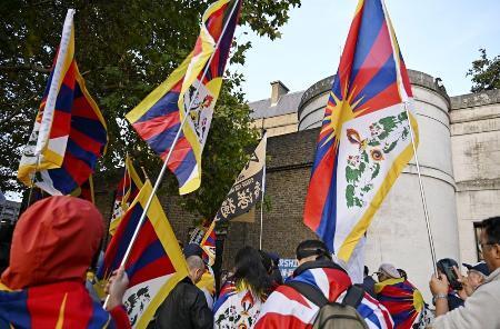 中国大使館のロンドン移設承認へ　スパイ懸念も英国政府