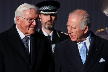 ドイツ大統領が英国を国賓訪問　チャールズ国王らと交流