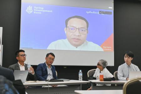 　ミャンマー軍事政権が実施する総選挙を巡り、東京都内で開かれた民主派の政治組織の幹部らによる記者会見＝８日