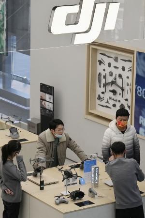 米の外国ドローン禁止に中国反発　安保リスク、ＤＪＩなどに打撃