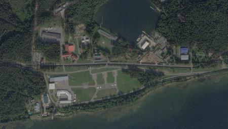 　ロシアのプーチン大統領公邸の衛星写真＝２０２３年８月、ロシア北西部ノブゴロド州（Ｐｌａｎｅｔ　Ｌａｂｓ提供、ロイター＝共同）