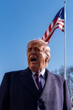 困窮のキューバを「友好的支配」　トランプ氏、交渉中と主張