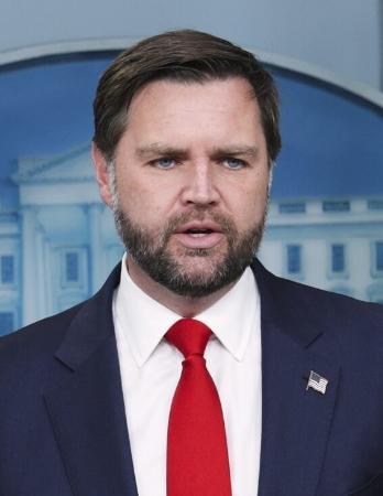 バンス副大統領の交渉関与要求 イラン高官「反戦的」と評価