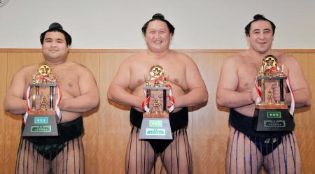 旭天鵬また偉業！40歳で最年長三賞/相撲/デイリースポーツ online