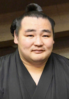 鶴竜がモンゴル人女性と結婚＆パパに