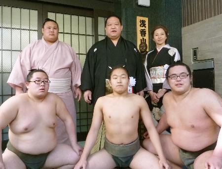 豪華で新しい 元魁皇の浅香山部屋が土俵開き/相撲/デイリースポーツ online 相撲
