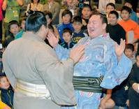 「白鵬杯」では白鵬批判問題に触れず