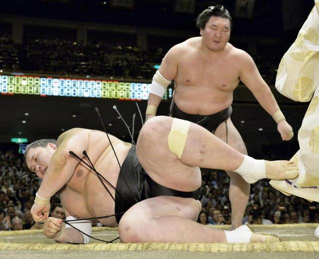 照ノ富士、来場所へ最低２桁必要