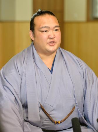 　大相撲秋場所の番付が発表され、記者会見する大関稀勢の里＝２９日午前、東京都江戸川区の田子ノ浦部屋