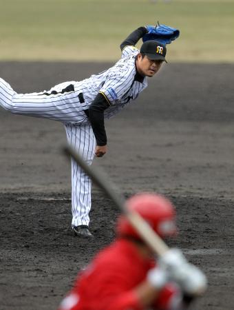 　２番手で登板し、２回無失点の好投を見せた安藤（撮影・飯室逸平）　