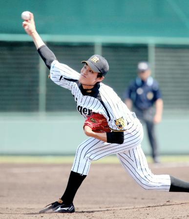 育成試合で先発し３回３失点の阪神・藤浪晋太郎＝鳴尾浜（撮影・田中太一）
