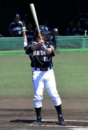 　２軍戦で虎デビューを飾り「神主打法」を披露した高山