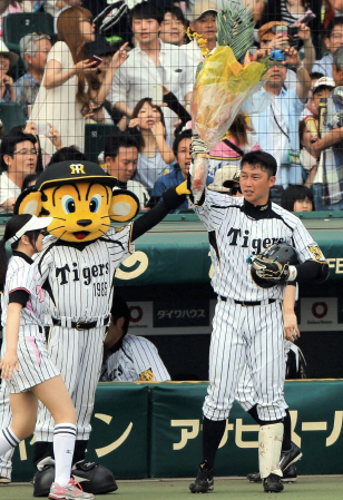 新井がプロ通算1000打点達成/阪神/デイリースポーツ online