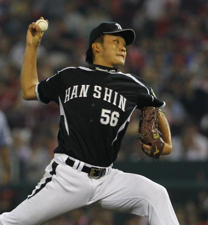 　７回１イニングを３者連続三振に抑えた松田（撮影・棚橋慶太）