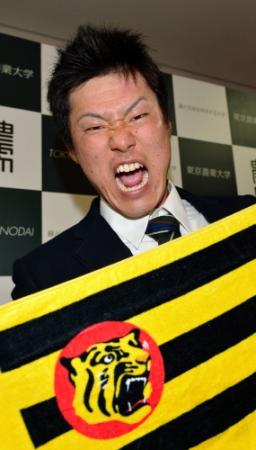 阪神から３位指名を受け、気合いみなぎる東農大の陽川尚将（撮影・持木克友）