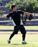 　キャッチボールをする呉昇桓（撮影・持木克友）