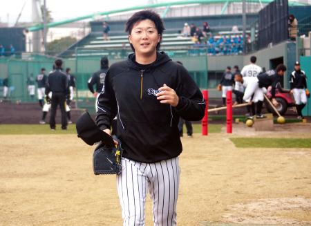 　キャッチボールなどで最終調整した横山（撮影・中野雄太）