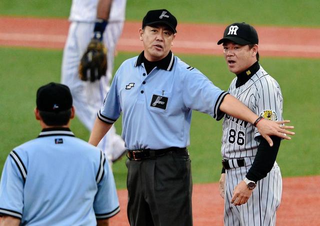 和田豊　日本新記録［開幕24試合連続安打］記念球1997.5.3 和田監督ベンチ飛び出し抗議も…/タイガース/デイリースポーツ online