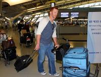 シーズンを終え帰国する阪神・マット・マートン＝関西国際空港（撮影・山口登）