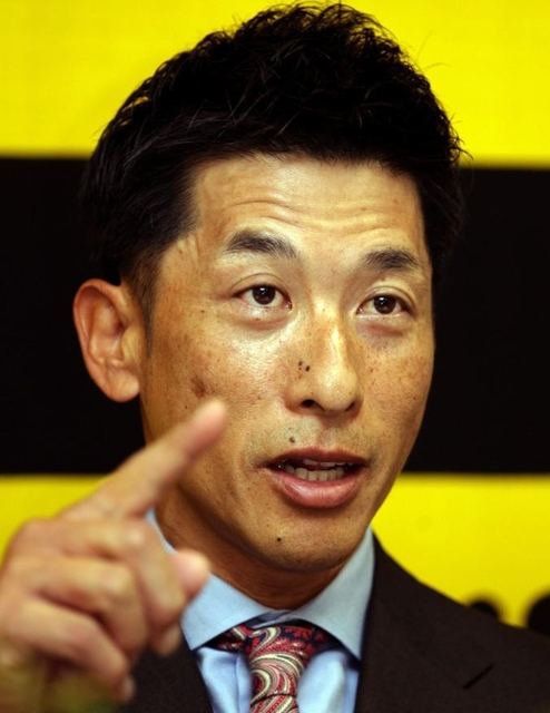 矢野氏、作戦兼バッテリーコーチ就任