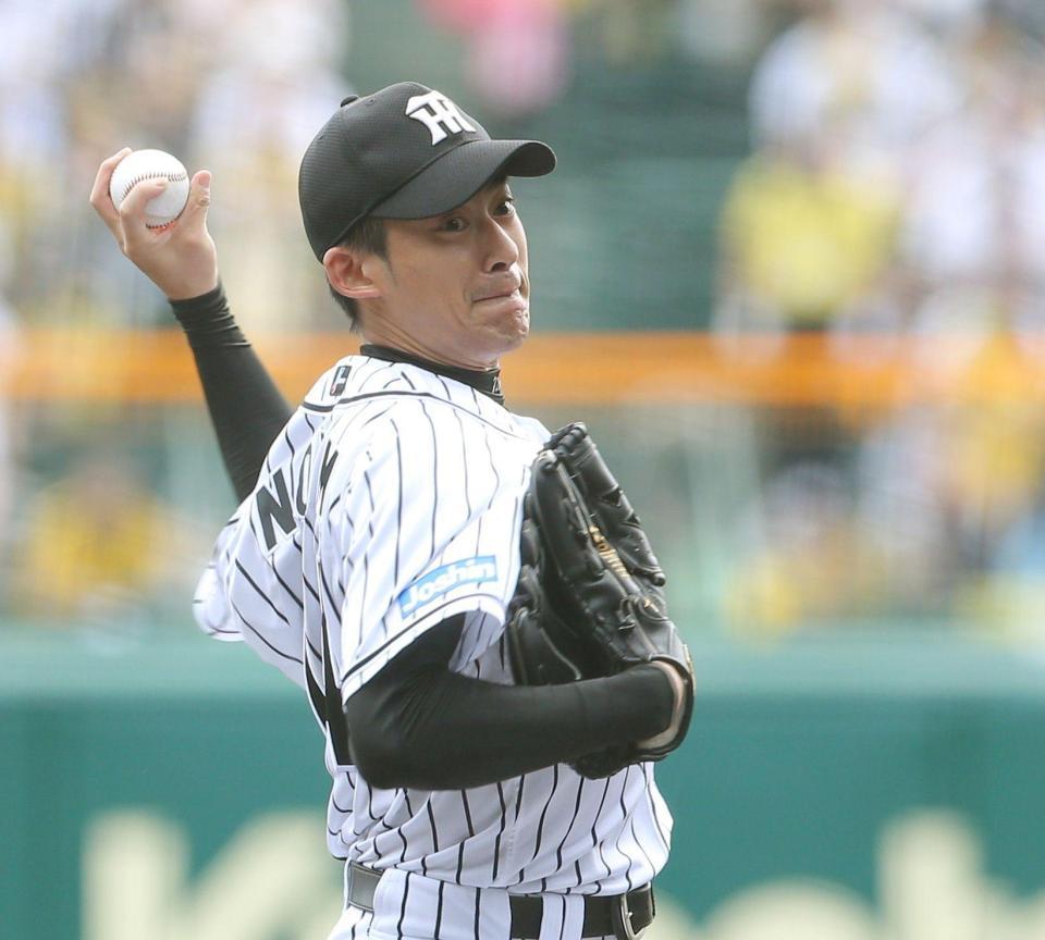 ＤｅＮＡ打線を相手に投げ込む阪神・能見篤史＝甲子園（撮影・田中太一）