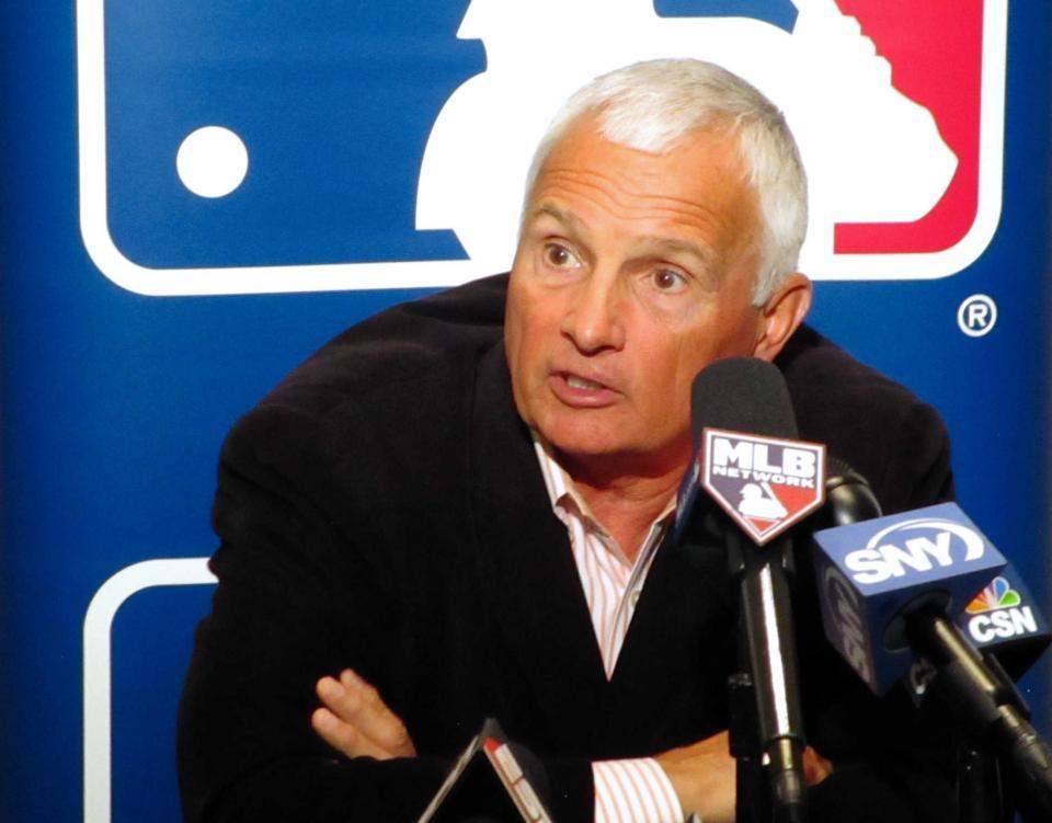 　阪神の新助っ人、キャンベルの活躍に太鼓判を押したコリンズ監督（撮影・小林信行）