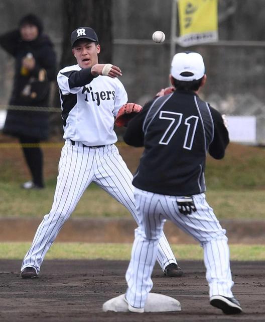 植田もいるぞ！軽快遊撃守備まるで忍者　巨人スコアラーも警戒
