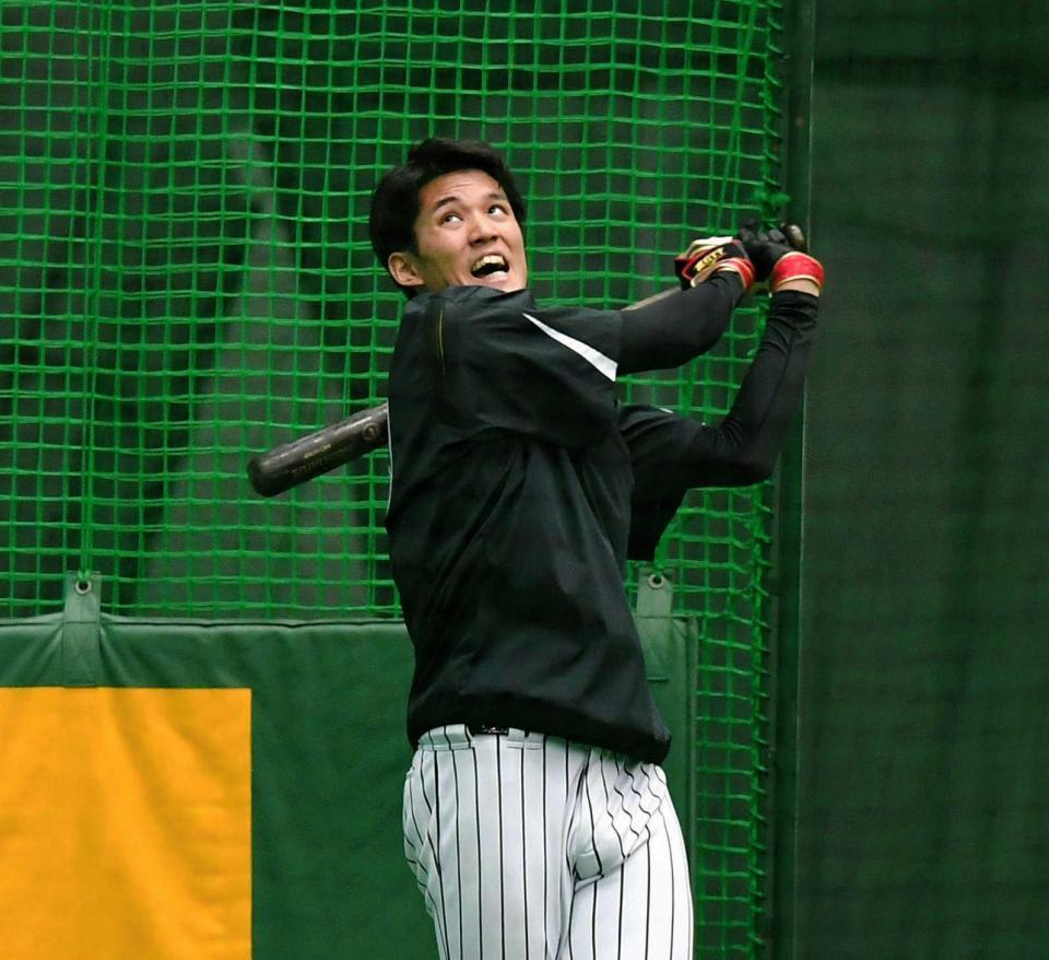 　打撃練習する藤浪（撮影・北村雅宏）