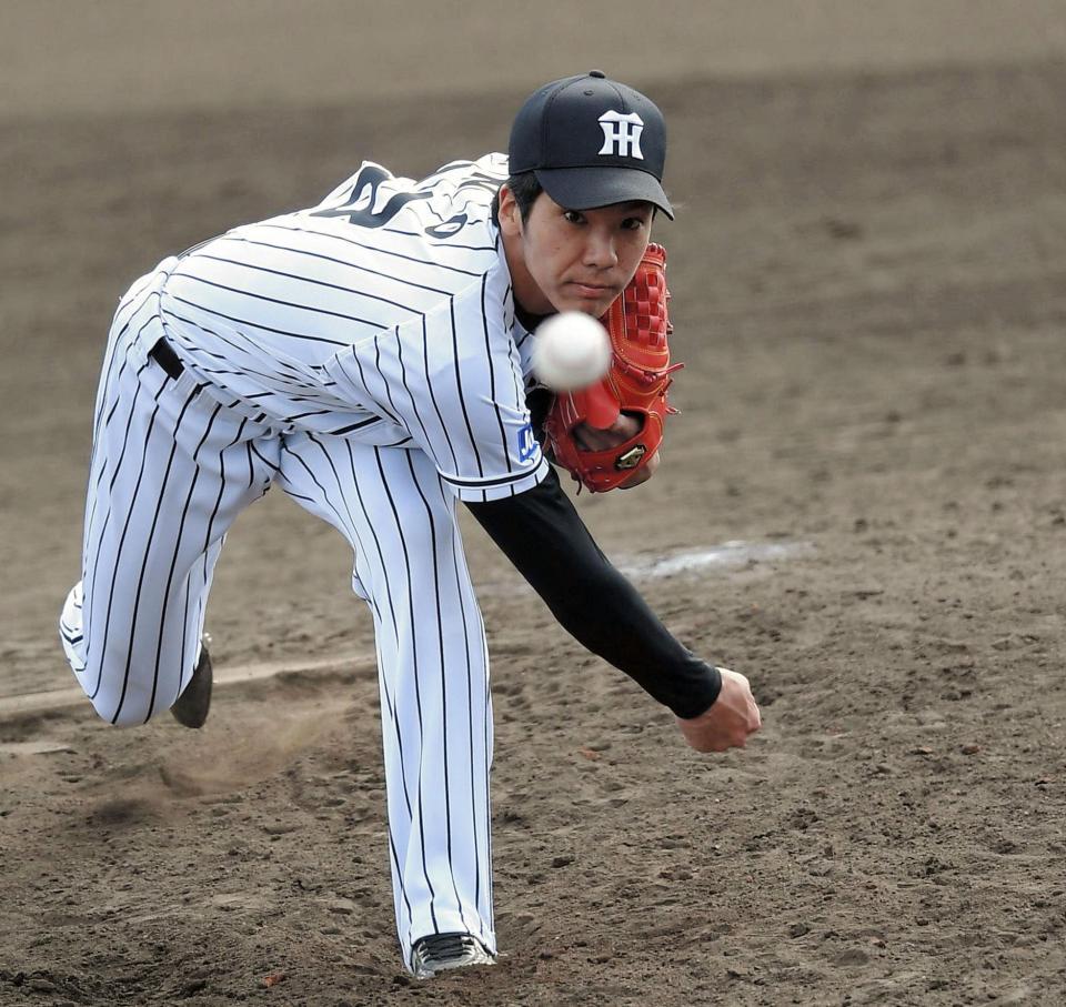 ２イニングを無失点に抑えた小野