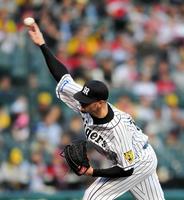 力投する阪神　ランディ・メッセンジャー＝甲子園（撮影・北村雅宏）