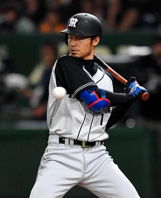 鳥谷が通算四球数で歴代２０位に　９３４四球