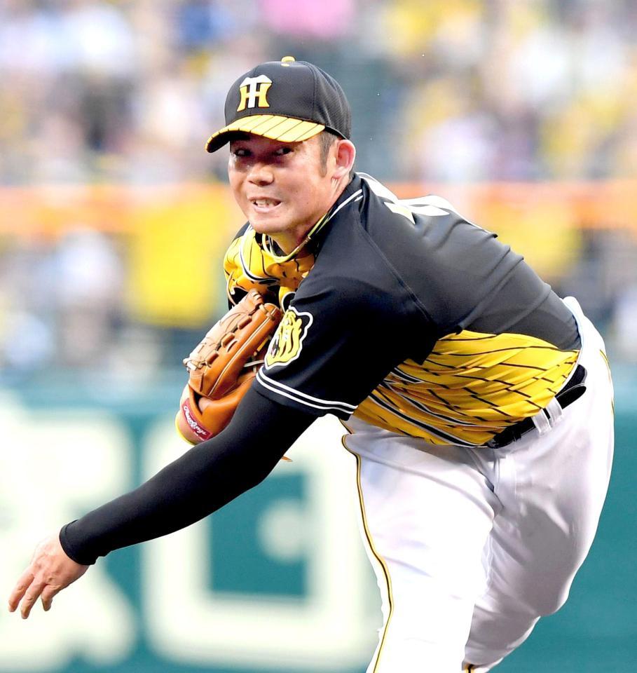 ＤｅＮＡ打線を相手に力投する岩田（撮影・飯室逸平）